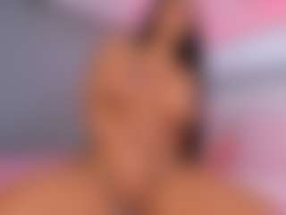 Live cam show with saridethot - Curvy MILF on Cam Slut