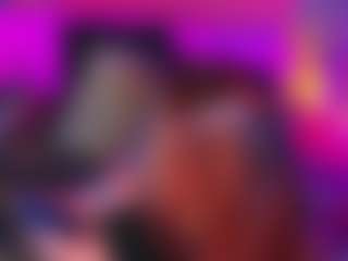 willowjohnson MILF webcam performer live streaming
