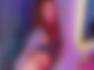 willowjohnson MILF webcam performer live streaming