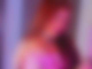 willowjohnson MILF webcam performer live streaming