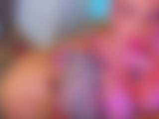 willowjohnson MILF webcam performer live streaming
