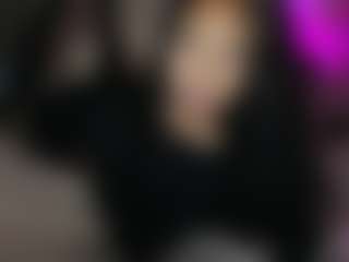 Live cam show with Eva Jonez - Black on xDating