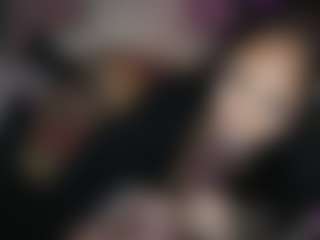 Live cam show with Eva Jonez - Black on milfzrlive.com