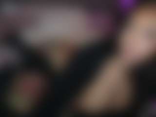Live cam show with Eva Jonez - Shaved Pussy on Camsoda