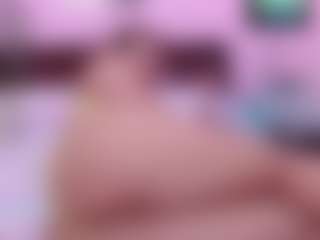 Live cam show with haydenstone - Blonde Hair on milfzrlive.com