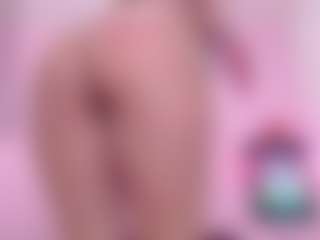 Live cam show with haydenstone - Butt Plug on Free Soda