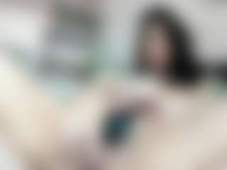 Live cam show with NathalieHardy - Dirty Talk on Milfs Live