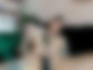 Live cam show with NathalieHardy - Wet on Instabang