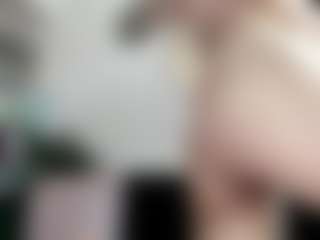 Live cam show with NathalieHardy - BBW on luckytryst.com