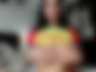 NathalieHardy's Live Sex Cam Show