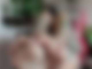 NathalieHardy's Live Sex Cam Show