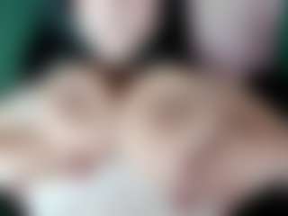 NathalieHardy's Live Sex Cam Show