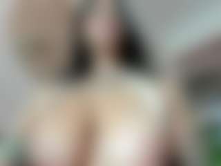 NathalieHardy's Live Sex Cam Show