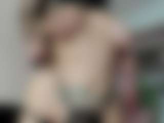 NathalieHardy's Live Sex Cam Show