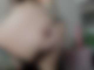 NathalieHardy's Live Sex Cam Show