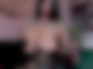 NathalieHardy's Live Sex Cam Show