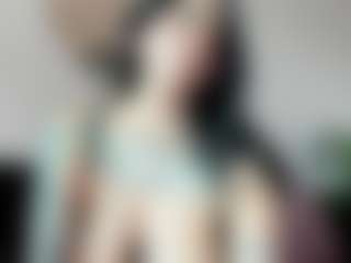 NathalieHardy's Live Sex Cam Show