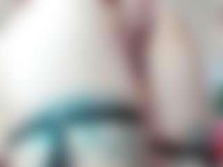 NathalieHardy's Live Sex Cam Show