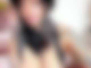 Live cam show with NathalieHardy - Big Tits on intimatelivegirls.com