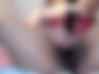 Live cam show with Moertomlly - Brown Hair on CamwithHer