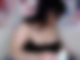 Live cam show with Moertomlly - Squirt on CamwithHer