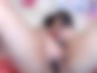 Live cam show with Moertomlly - Asian Curvy on Dolls Live