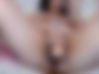 Live cam show with Molly - Moaning on Dolls Live