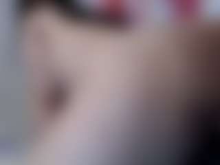 Live cam show with Molly - Asian on livesuperchat.net