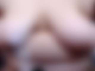 Molly's Live Sex Cam Show
