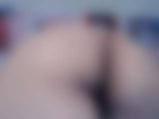 Live cam show with Molly - Tease Asian on Chatstar