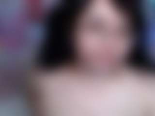 Live cam show with Molly - Strip Asian on Camsoda
