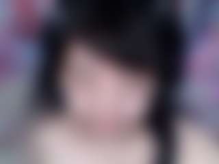Live cam show with Molly - Asian Lush on Livezox