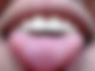 Molly's Live Sex Cam Show