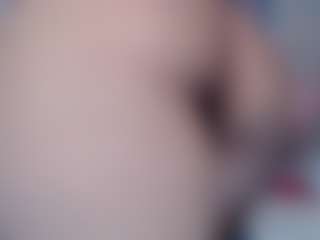 Live cam show with Molly - Trimmed Asian on PervPlay.com