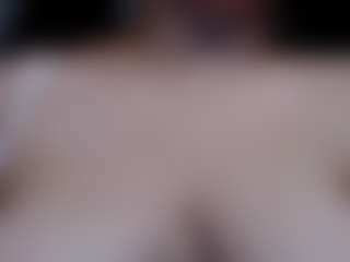 Live cam show with Molly - Asian Lush on livesexfox.com