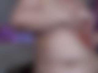 Live cam show with Molly - Asian Big Tits on Hubzter Live
