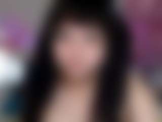 Live cam show with Molly - Thick on Dare Cams