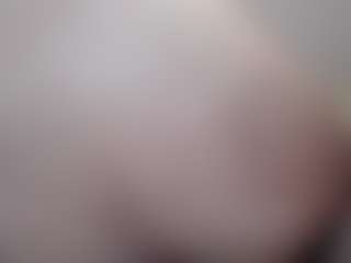 Live cam show with Molly - Natural on slutload