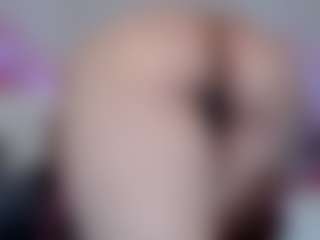 Live cam show with Molly - Strip Asian on madthumbs