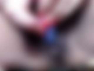 Live cam show with Molly - Brown Eyes on sexytreat.net