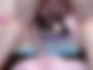 Live cam show with Molly - Squirt on Mixed Magazine Live