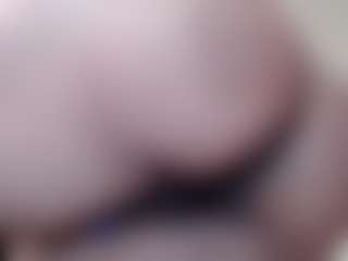 Live cam show with Molly - Strip Asian on Camsoda