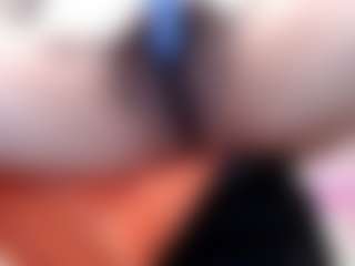 Live cam show with Molly - Thong on Mixed Magazine Live