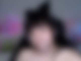 Live cam show with Molly - Gamer Asian on Camsoda