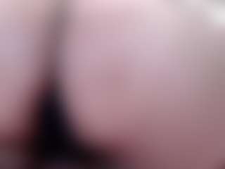 Live cam show with Molly - Thick on Uber Horny