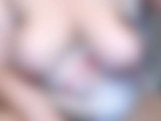 Live cam show with Molly - Asian BBW on TeamSkeetLive