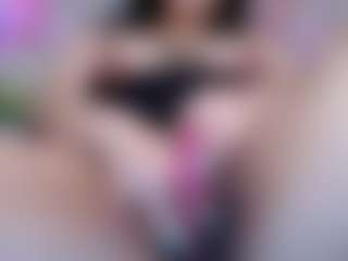 Live cam show with Molly - Asian Big Tits on Camsoda