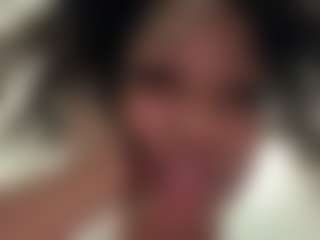 misskellyy's Live Sex Cam Show