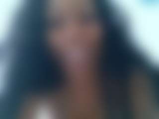 Live cam show with misskellyy - Brown Eyes on AdultVida.com