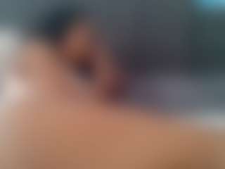 Live cam show with misskellyy - Ebony on Instabang | canada